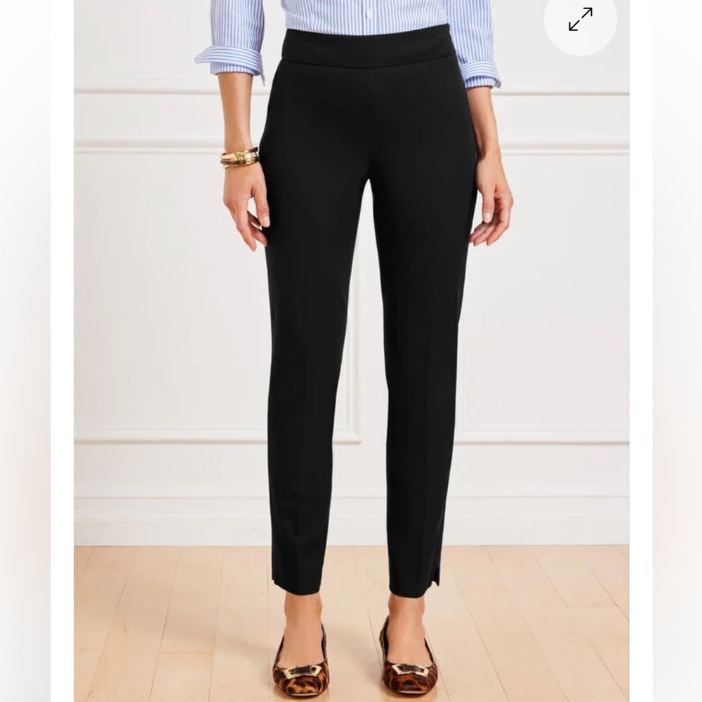 TALBOTS CHATHAM COTTON BI-STRETCH SLIM ANKLE PANTS - SOLID in Black
